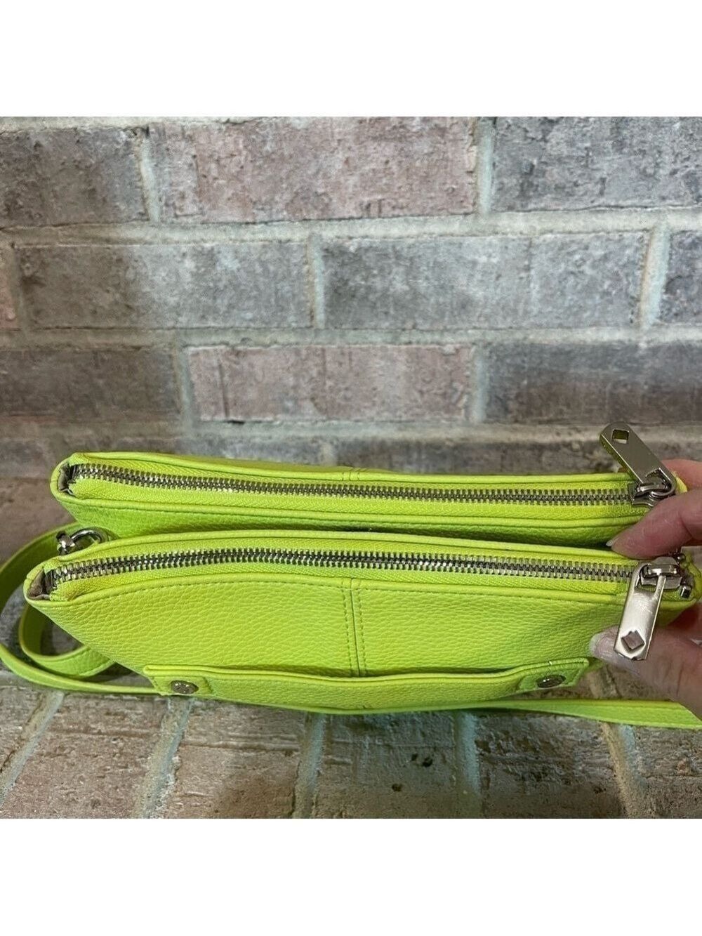Purse - Picture 5 of 9